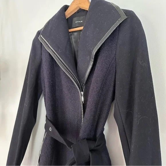 Tahari Wool Blend Full Zip Belted Black Pea Coat Women’s Sz Large